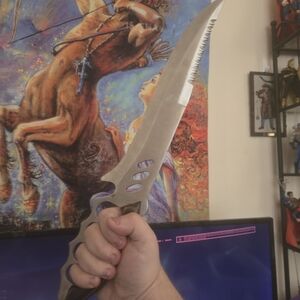 Serrated Silver Blade Knife With Knuckle Guard Comes With Real Leather Sheathe